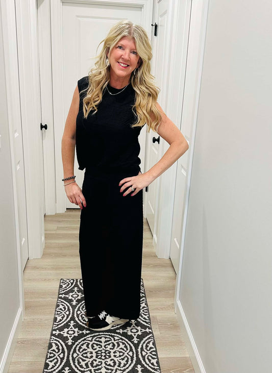 Color black Textured Knit Cap Sleeve T Shirt and Wide Leg Pants Set